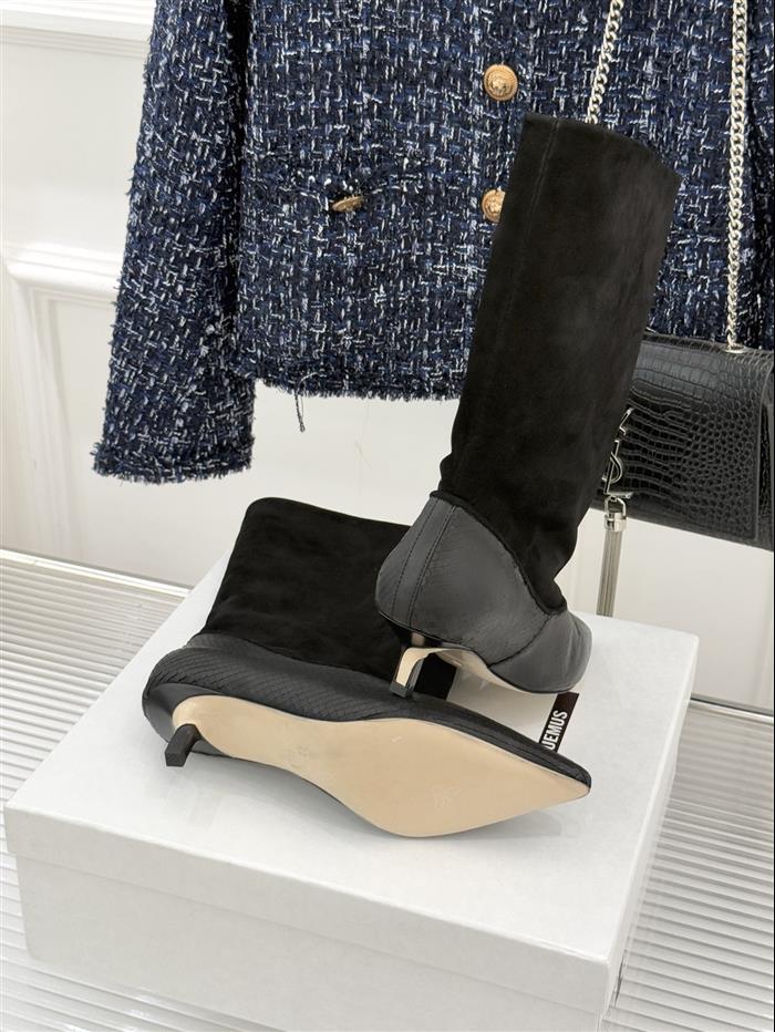 20251128174621177 400